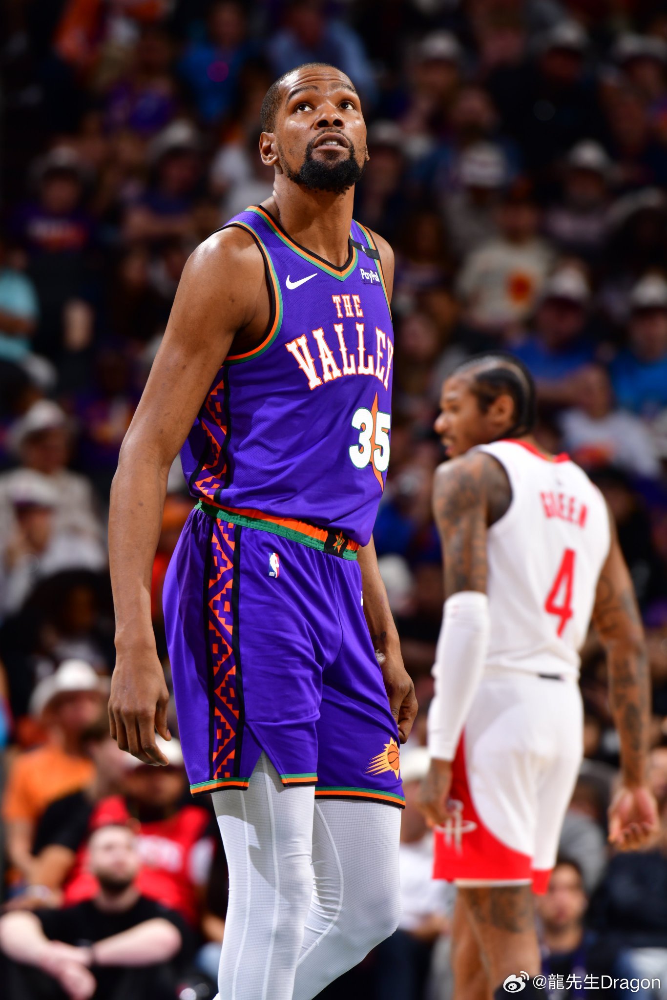 无人问津 无人问津